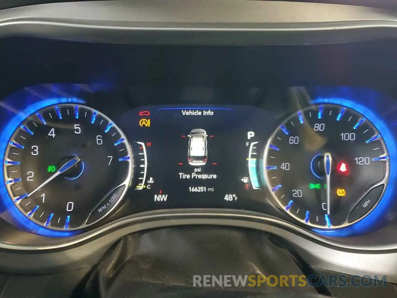 9 Photograph of a damaged car 2C4RC1EG8KR569360 CHRYSLER PACIFICA 2019