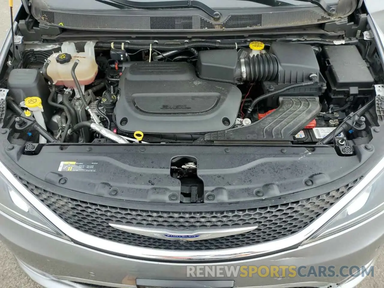 12 Photograph of a damaged car 2C4RC1FG0KR610496 CHRYSLER PACIFICA 2019