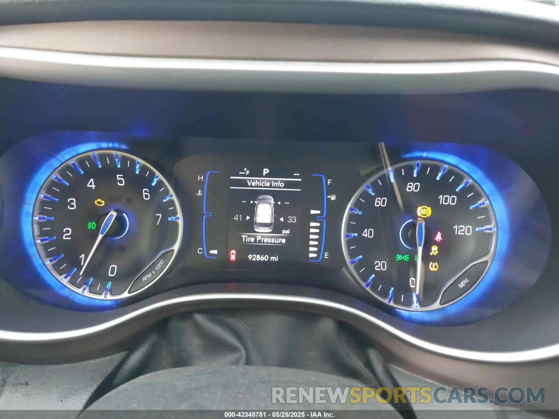 7 Photograph of a damaged car 2C4RC1FG4KR523569 CHRYSLER PACIFICA 2019