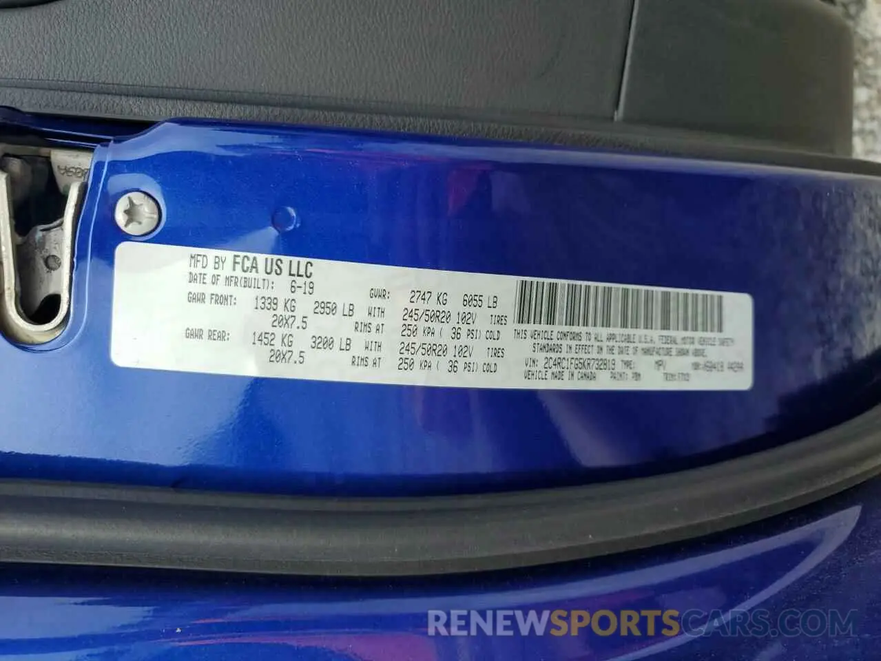13 Photograph of a damaged car 2C4RC1FG5KR732819 CHRYSLER PACIFICA 2019