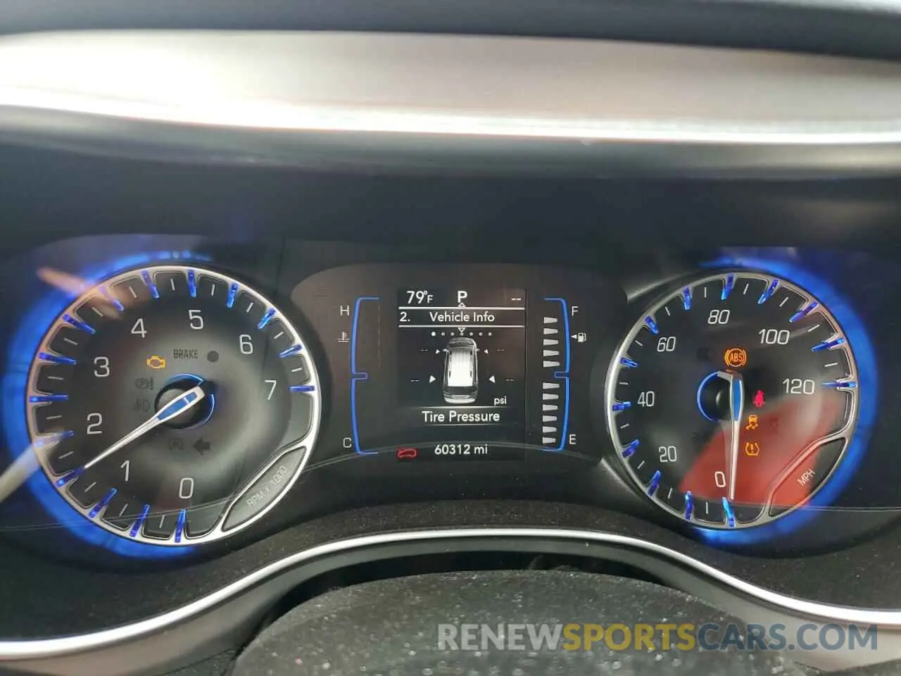 9 Photograph of a damaged car 2C4RC1FG5KR732819 CHRYSLER PACIFICA 2019