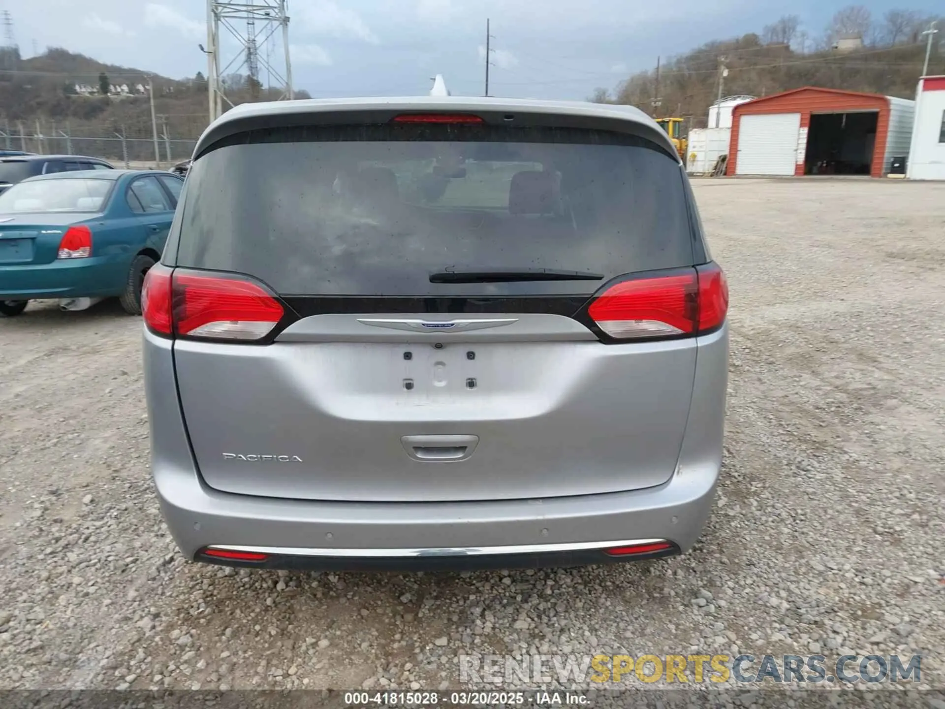 16 Photograph of a damaged car 2C4RC1FG6KR523265 CHRYSLER PACIFICA 2019