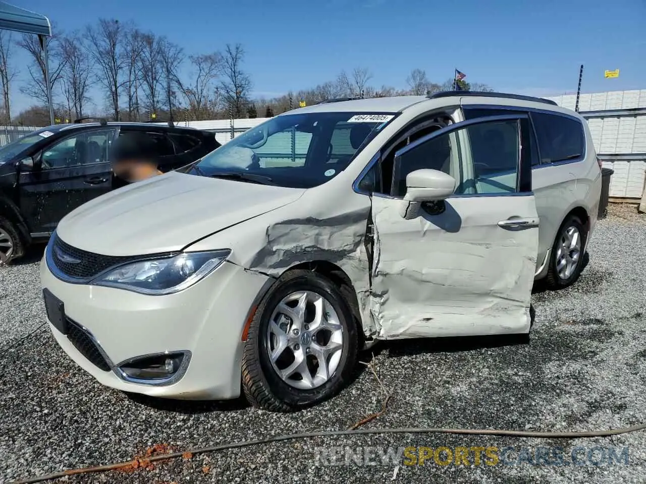 1 Photograph of a damaged car 2C4RC1FG6KR710750 CHRYSLER PACIFICA 2019