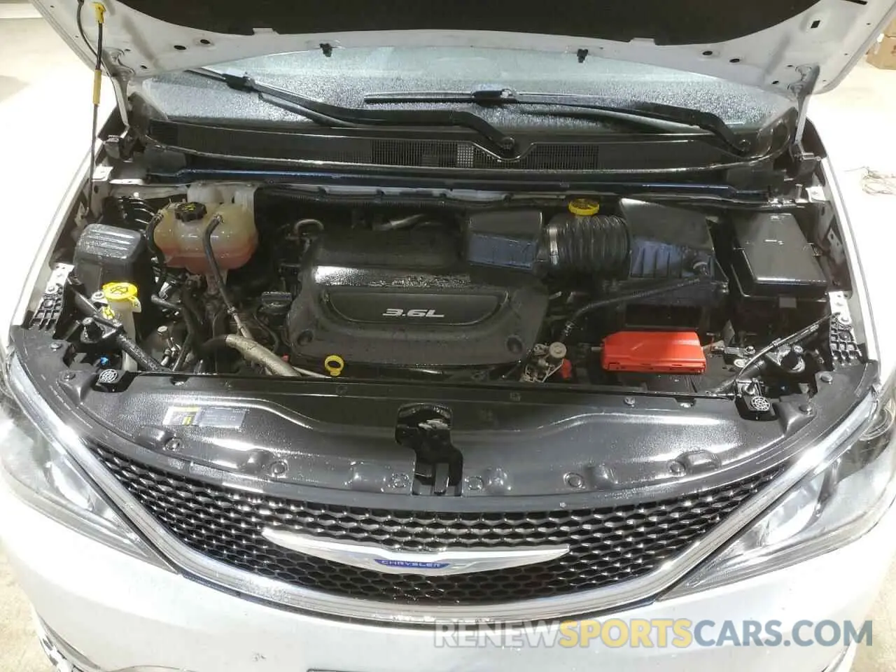 12 Photograph of a damaged car 2C4RC1FG7KR551074 CHRYSLER PACIFICA 2019