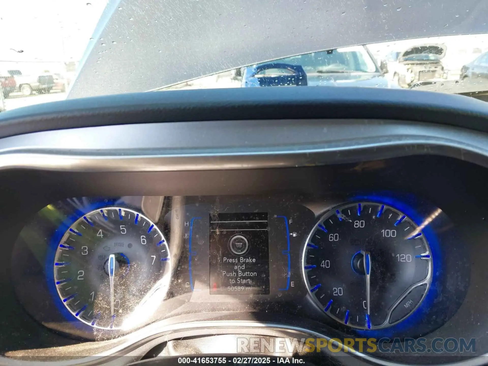 7 Photograph of a damaged car 2C4RC1FG9KR583413 CHRYSLER PACIFICA 2019