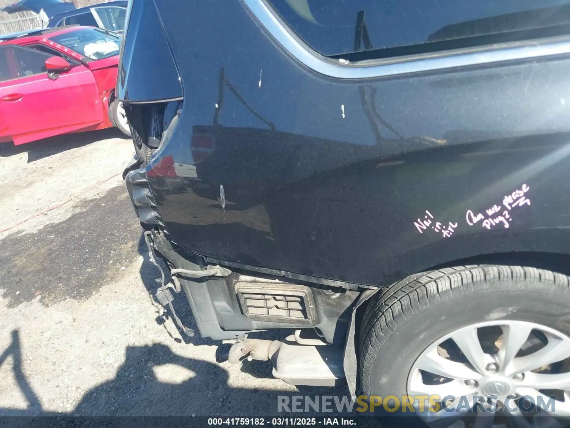 19 Photograph of a damaged car 2C4RC1FG9KR604227 CHRYSLER PACIFICA 2019
