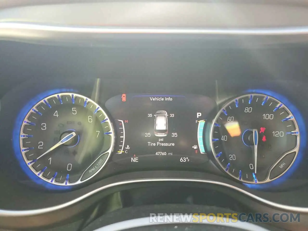 9 Photograph of a damaged car 2C4RC1GG0KR506444 CHRYSLER PACIFICA 2019