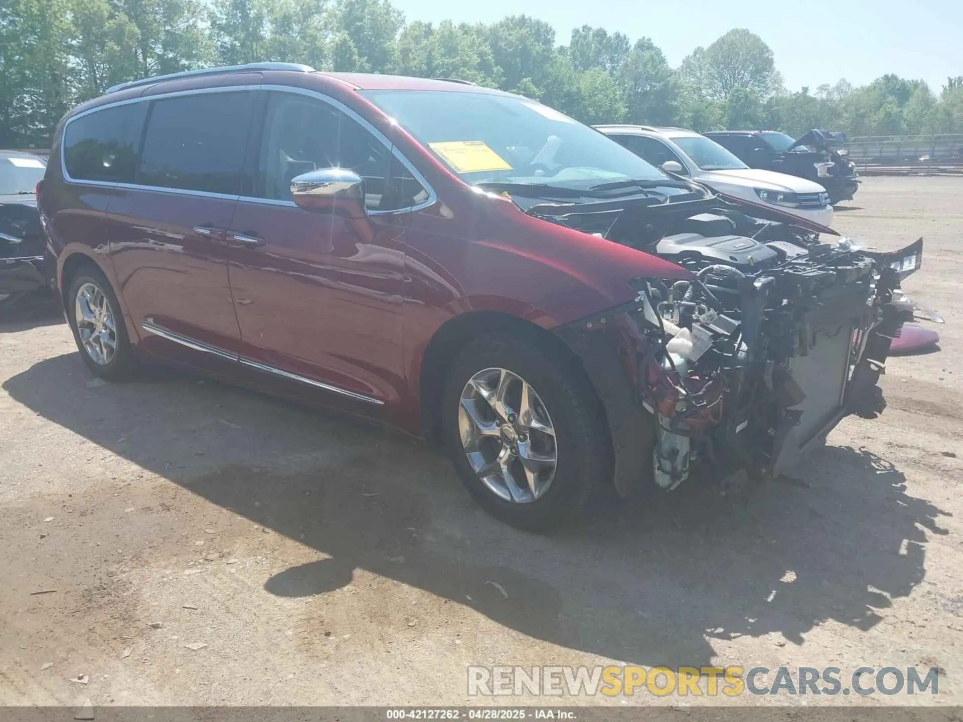 1 Photograph of a damaged car 2C4RC1GG1KR552218 CHRYSLER PACIFICA 2019