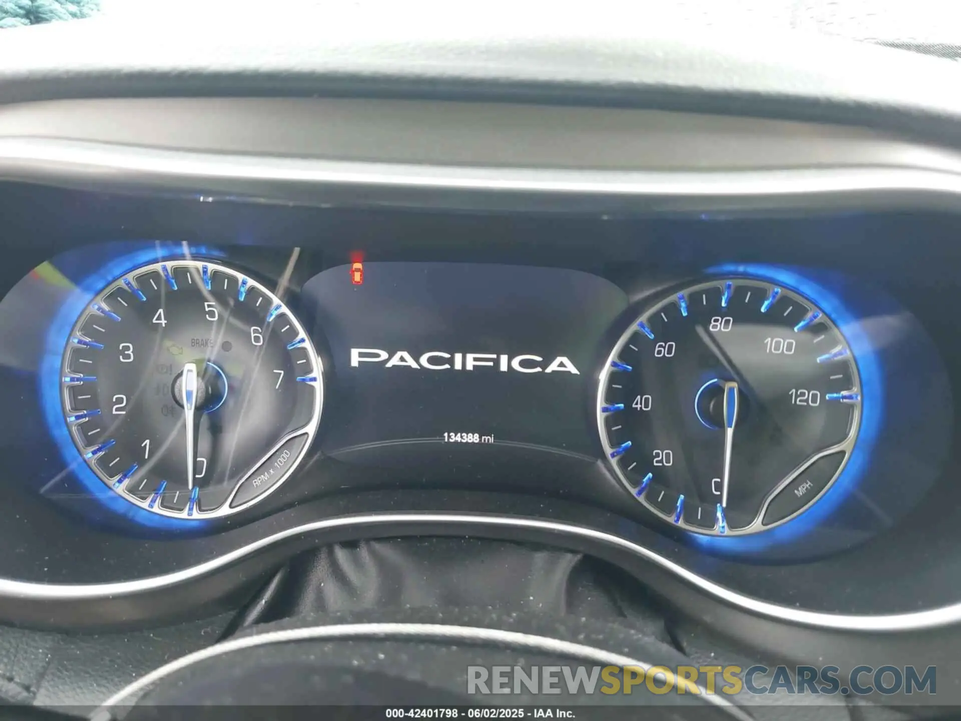 7 Photograph of a damaged car 2C4RC1GG2KR549571 CHRYSLER PACIFICA 2019