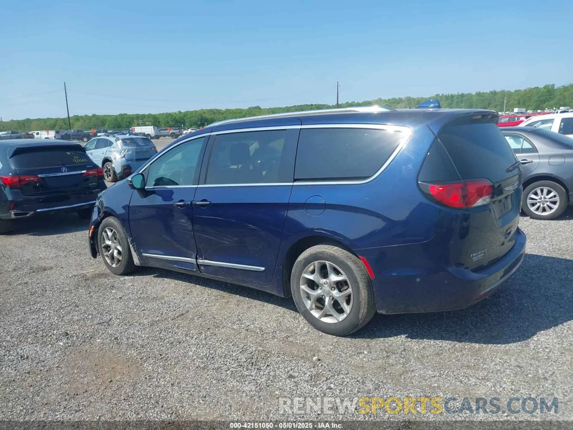 14 Photograph of a damaged car 2C4RC1GG4KR644178 CHRYSLER PACIFICA 2019
