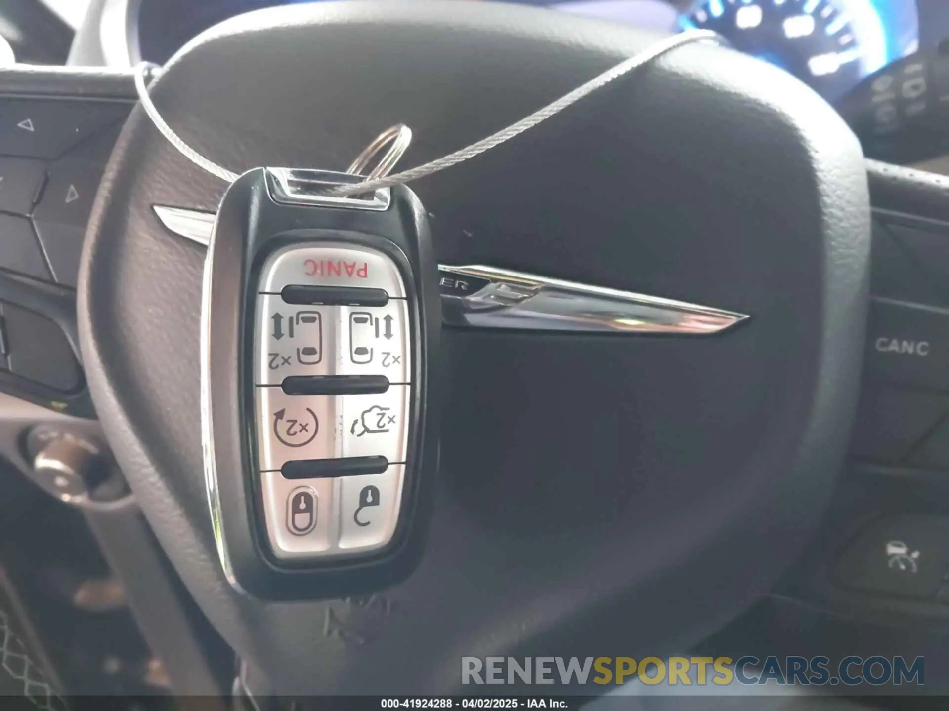 11 Photograph of a damaged car 2C4RC1GG7KR532538 CHRYSLER PACIFICA 2019