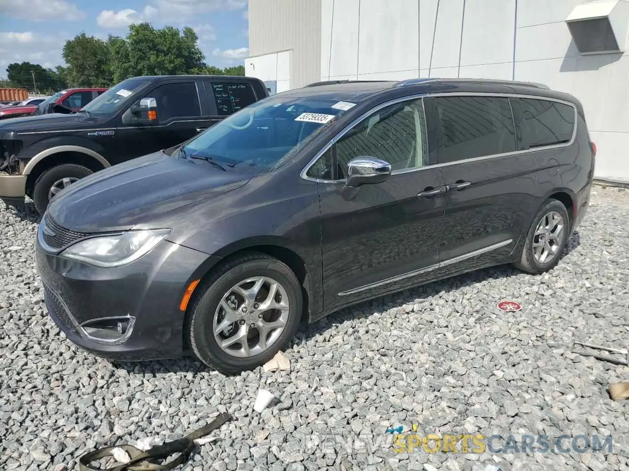 1 Photograph of a damaged car 2C4RC1GG7KR667356 CHRYSLER PACIFICA 2019