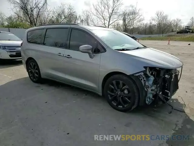 12 Photograph of a damaged car 2C4RC1GG8KR720288 CHRYSLER PACIFICA 2019