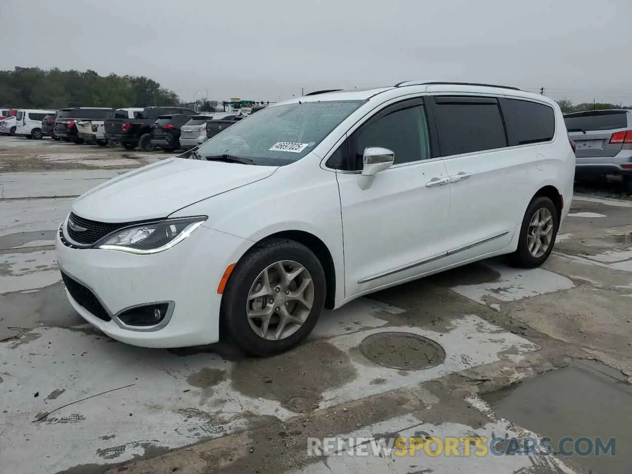 1 Photograph of a damaged car 2C4RC1GG9KR741411 CHRYSLER PACIFICA 2019