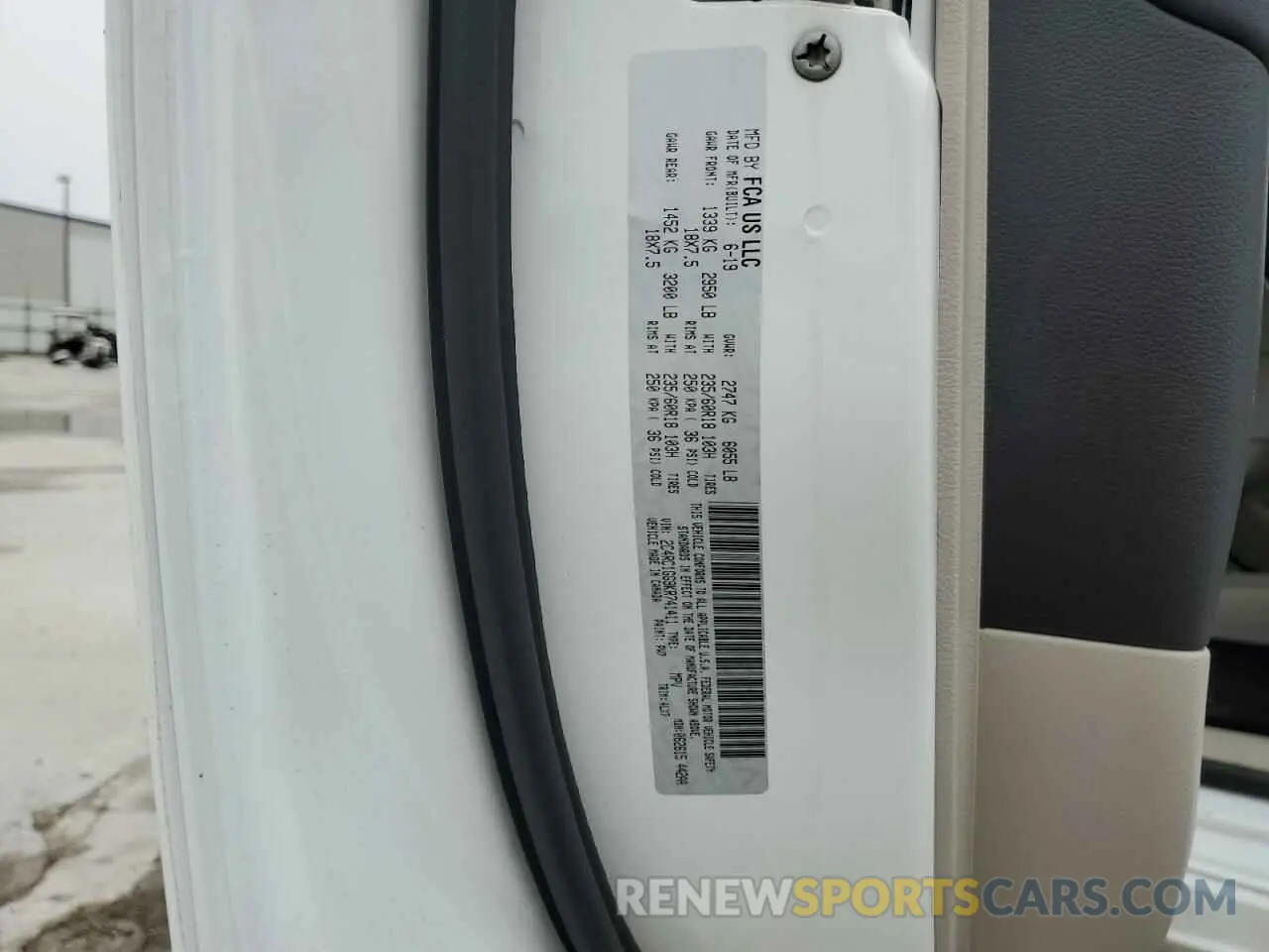13 Photograph of a damaged car 2C4RC1GG9KR741411 CHRYSLER PACIFICA 2019