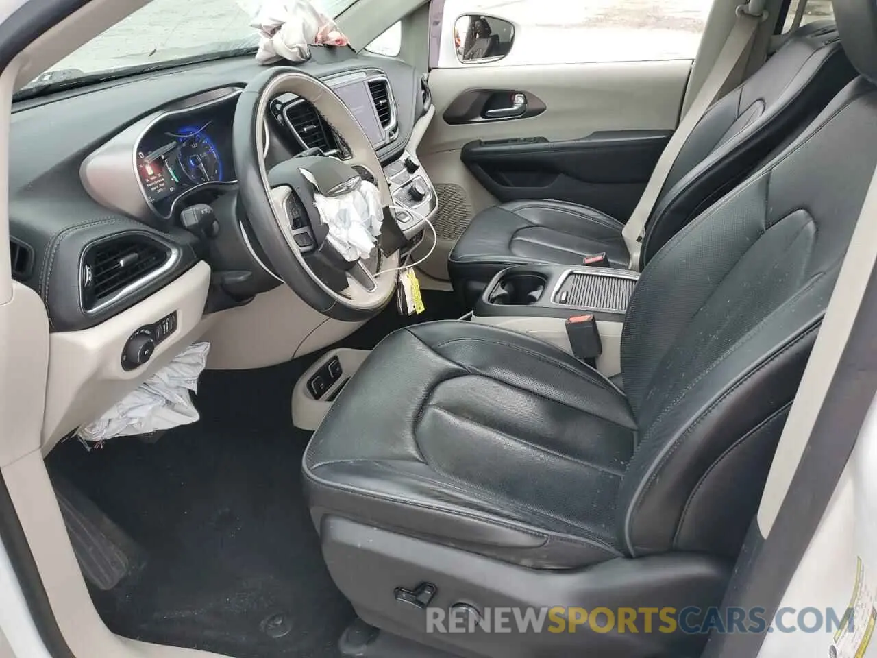 7 Photograph of a damaged car 2C4RC1GG9KR741411 CHRYSLER PACIFICA 2019