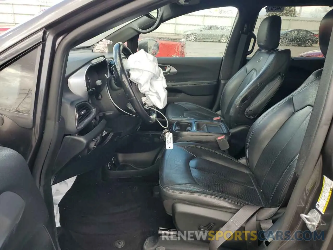 7 Photograph of a damaged car 2C4RC1L77KR668805 CHRYSLER PACIFICA 2019