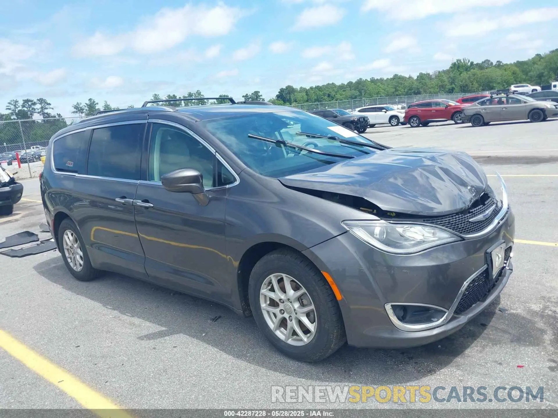 1 Photograph of a damaged car 2C4RC1BG1LR269004 CHRYSLER PACIFICA 2020