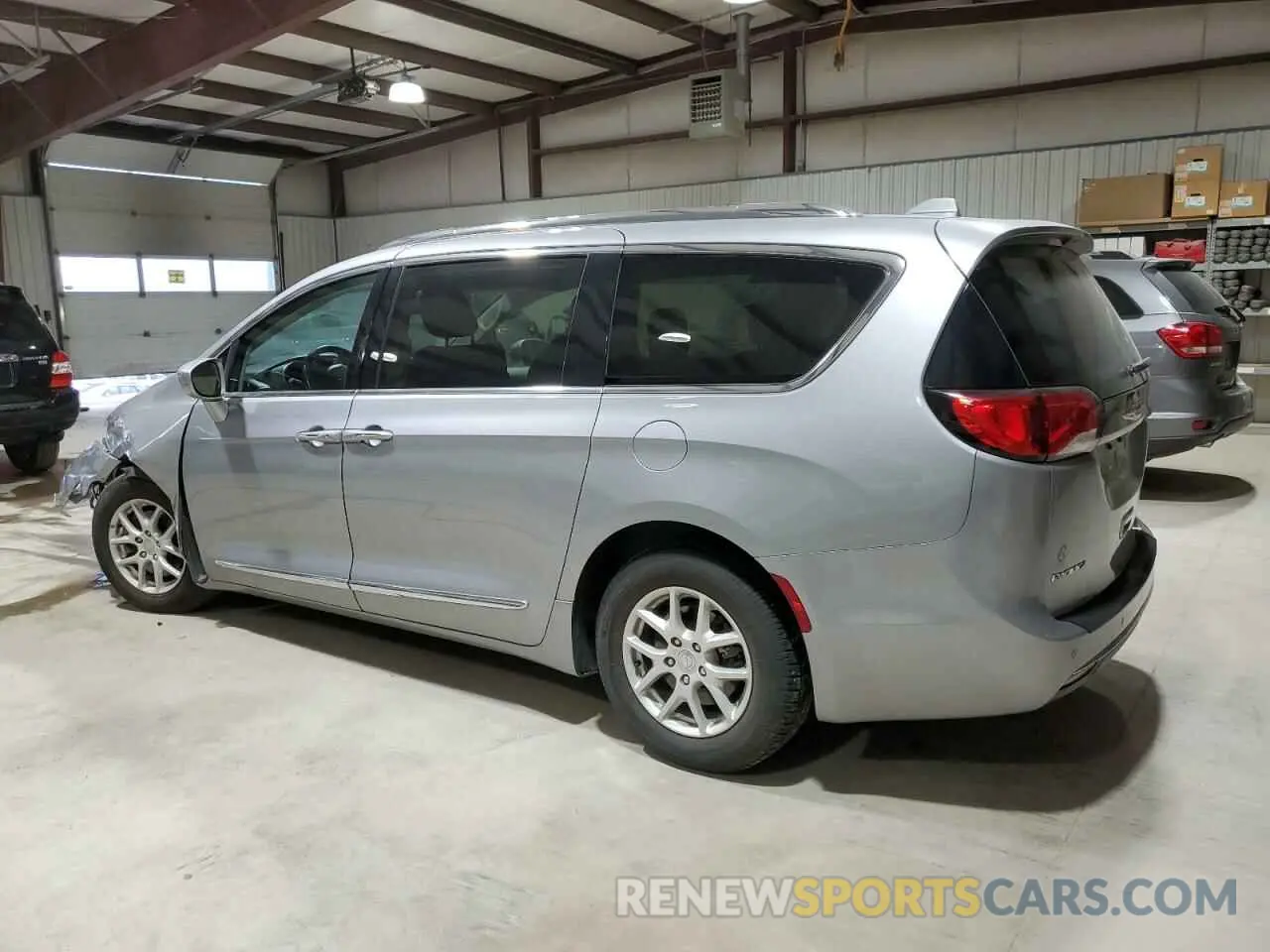 2 Photograph of a damaged car 2C4RC1BG3LR128127 CHRYSLER PACIFICA 2020