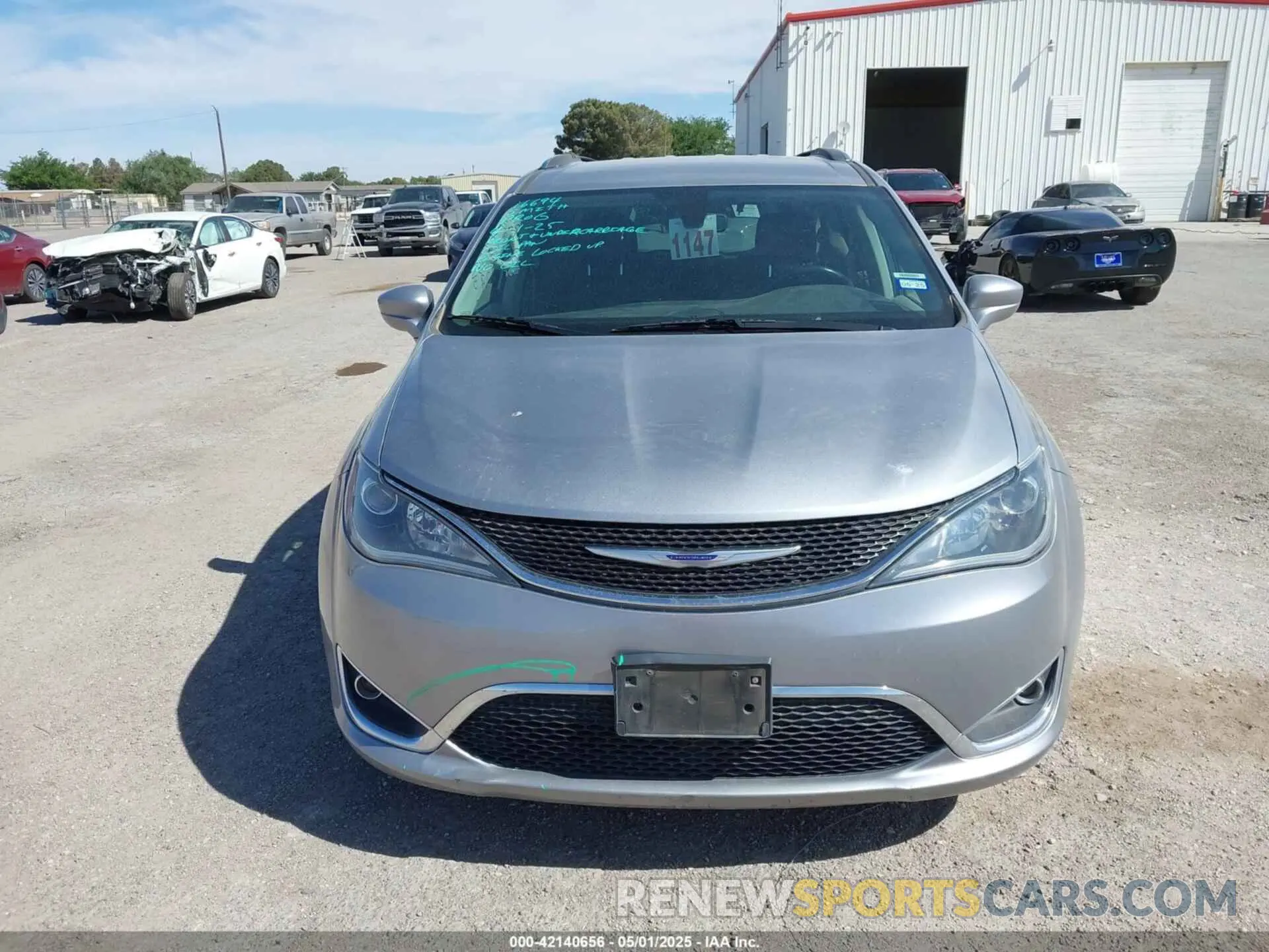 12 Photograph of a damaged car 2C4RC1BG4LR272446 CHRYSLER PACIFICA 2020