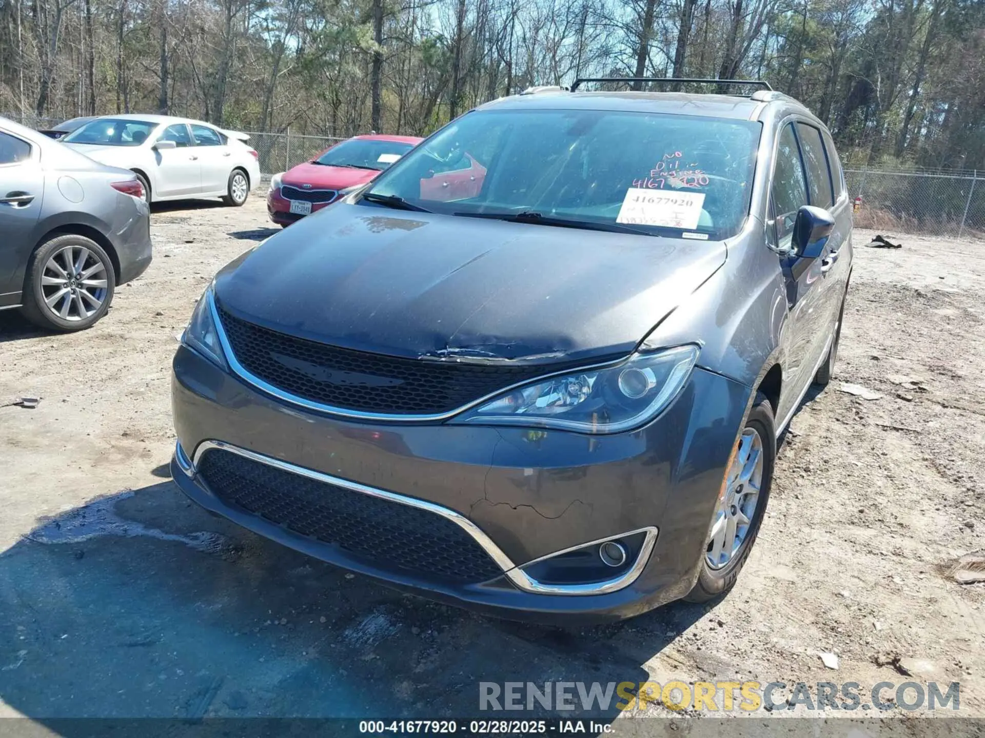 6 Photograph of a damaged car 2C4RC1BG6LR269130 CHRYSLER PACIFICA 2020