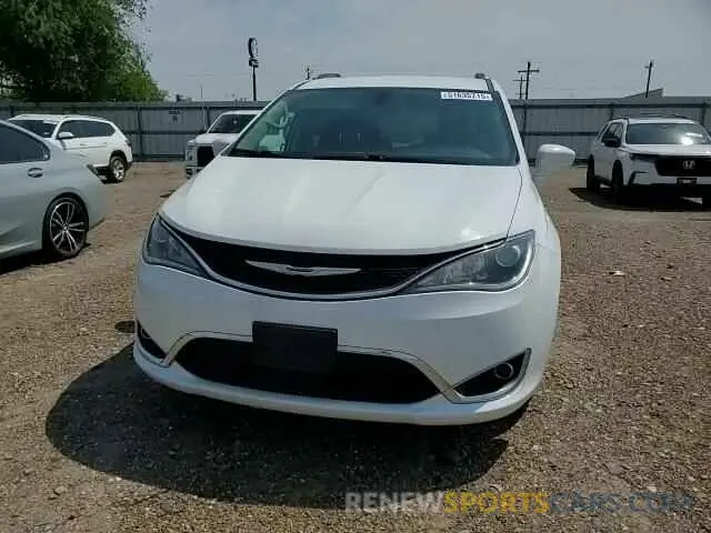 12 Photograph of a damaged car 2C4RC1BG7LR125909 CHRYSLER PACIFICA 2020