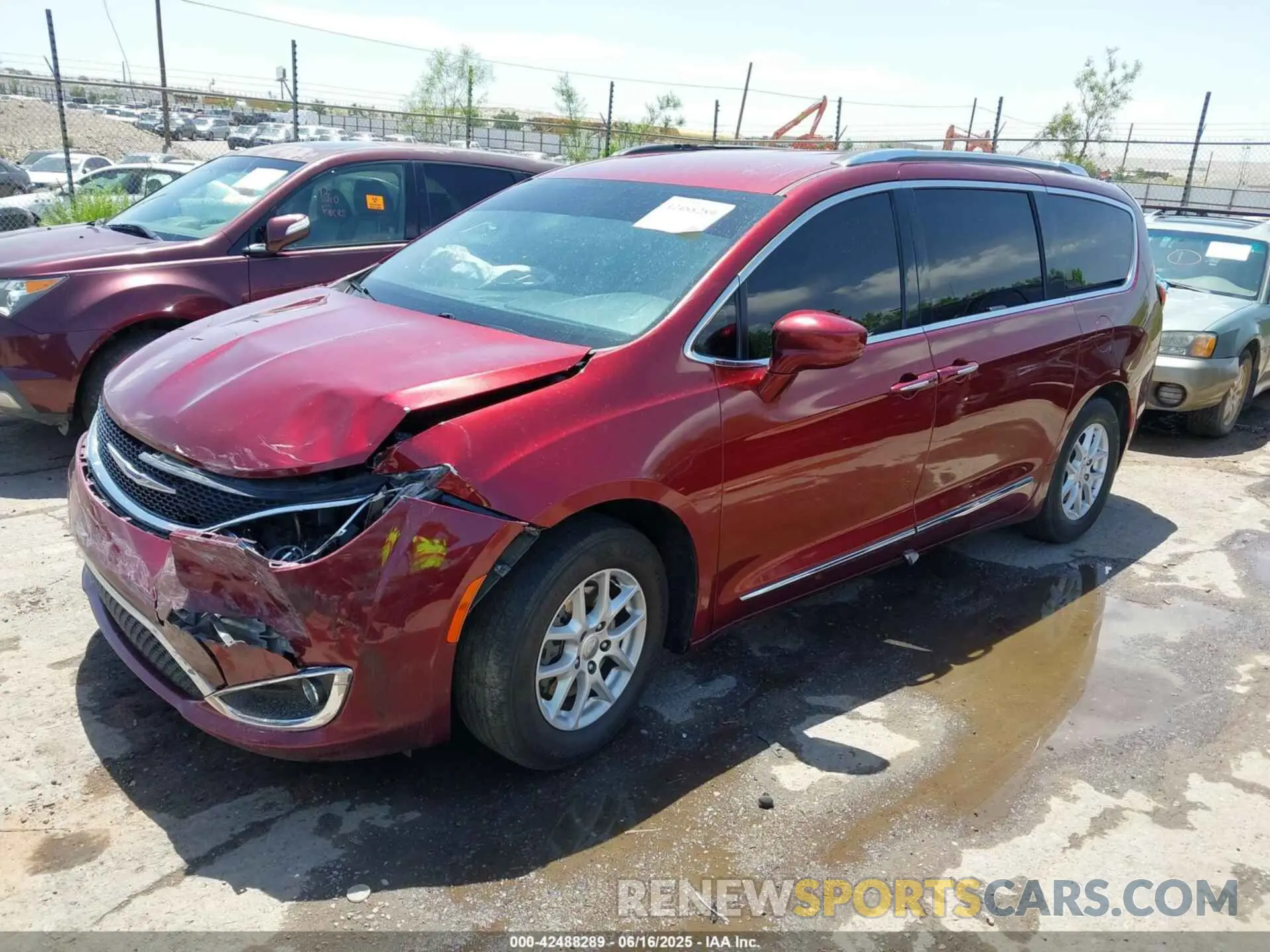 2 Photograph of a damaged car 2C4RC1BG7LR130253 CHRYSLER PACIFICA 2020
