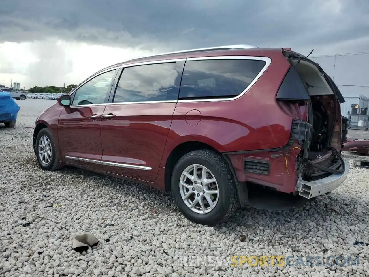 2 Photograph of a damaged car 2C4RC1BG7LR234063 CHRYSLER PACIFICA 2020