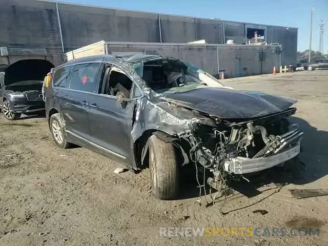 11 Photograph of a damaged car 2C4RC1BG7LR275552 CHRYSLER PACIFICA 2020