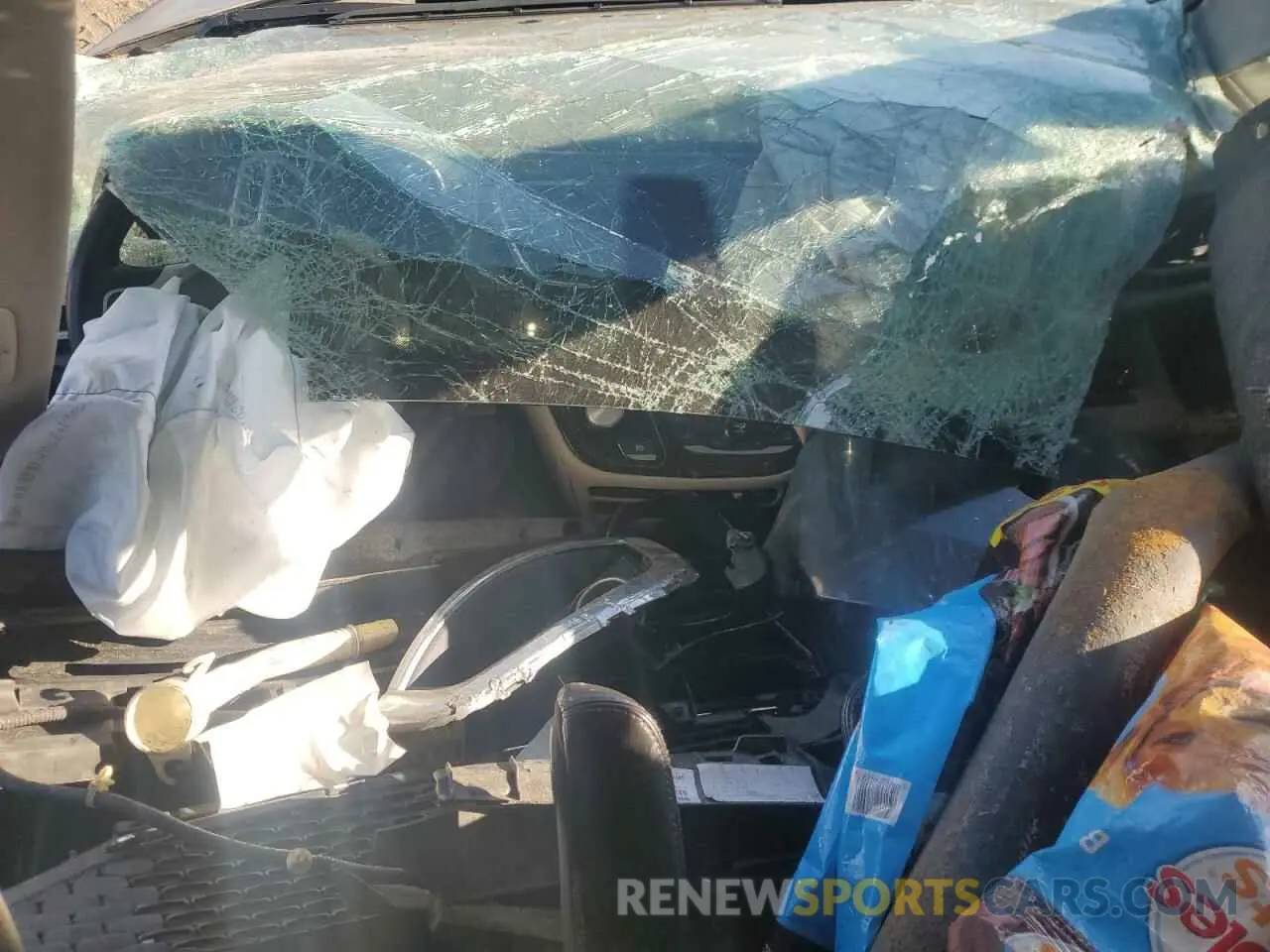 8 Photograph of a damaged car 2C4RC1BG7LR275552 CHRYSLER PACIFICA 2020