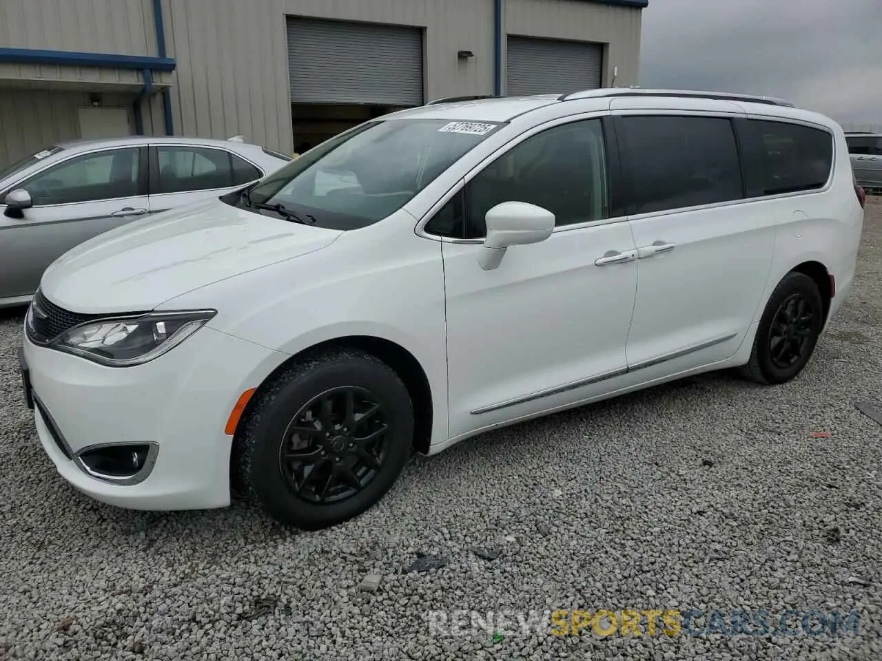 1 Photograph of a damaged car 2C4RC1BG8LR279254 CHRYSLER PACIFICA 2020