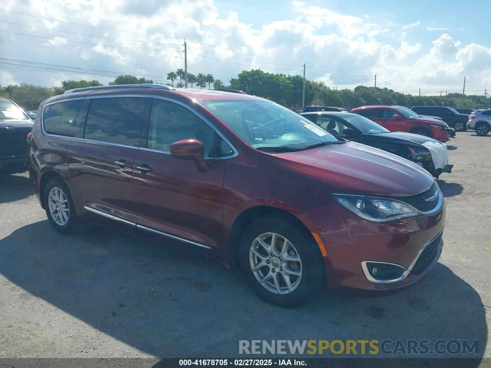 1 Photograph of a damaged car 2C4RC1BG8LR283658 CHRYSLER PACIFICA 2020