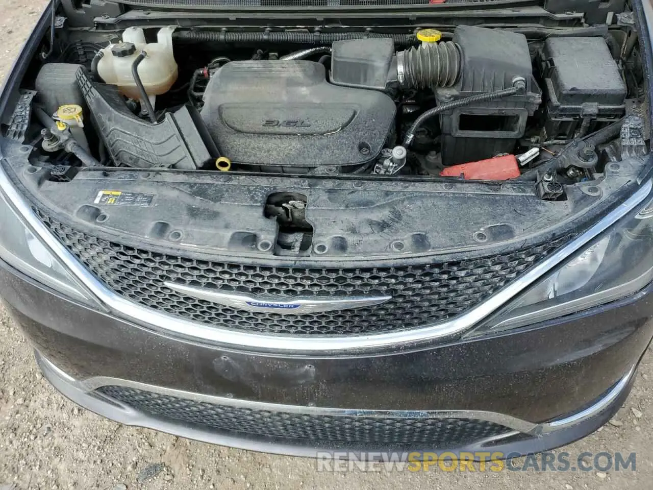 12 Photograph of a damaged car 2C4RC1BG9LR133672 CHRYSLER PACIFICA 2020