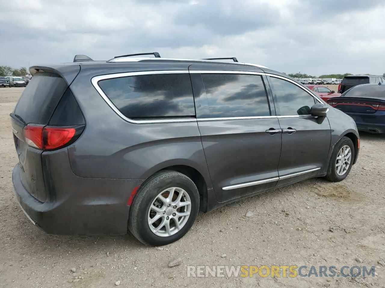 3 Photograph of a damaged car 2C4RC1BG9LR133672 CHRYSLER PACIFICA 2020