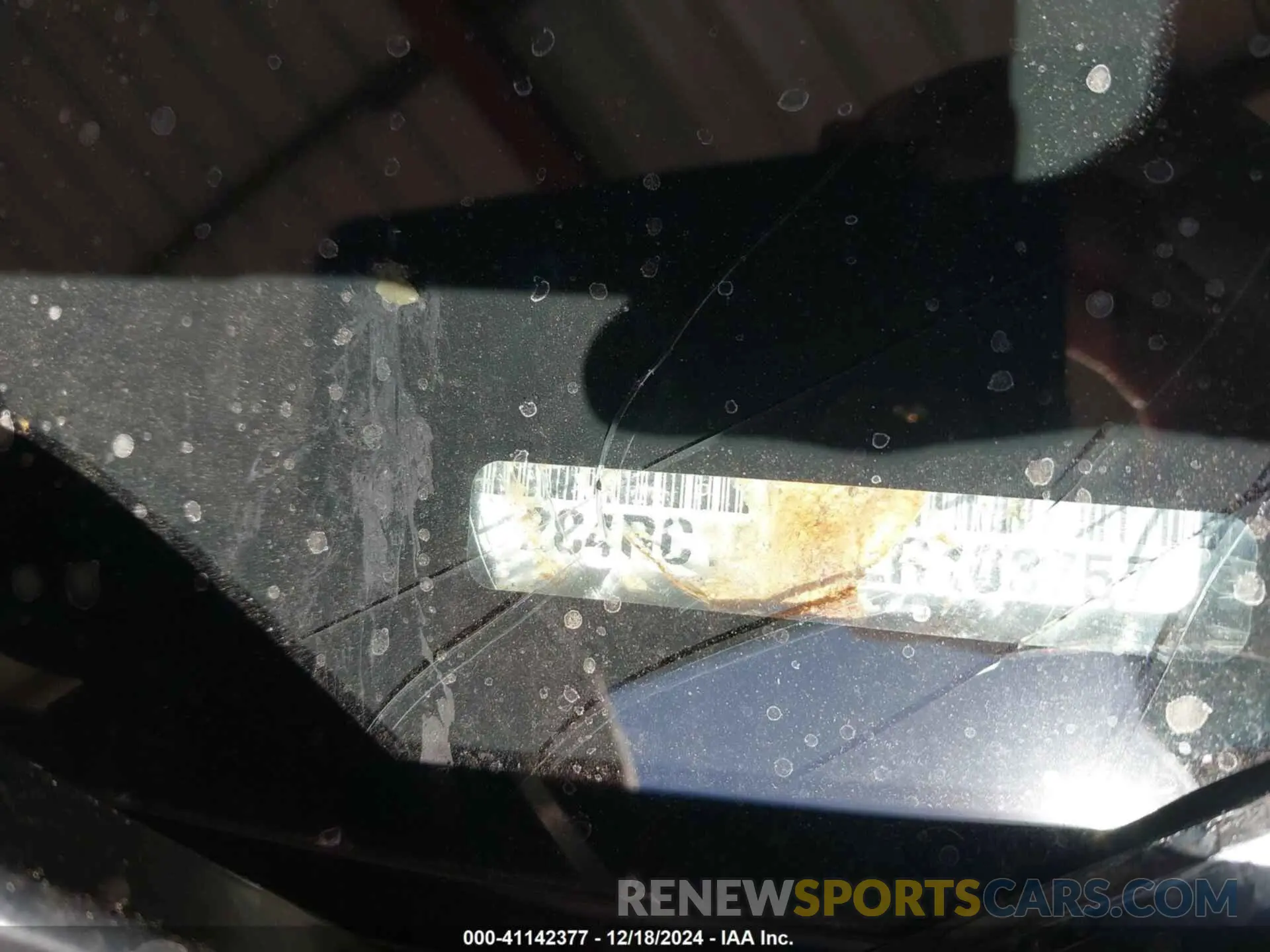 9 Photograph of a damaged car 2C4RC1BGXLR103757 CHRYSLER PACIFICA 2020