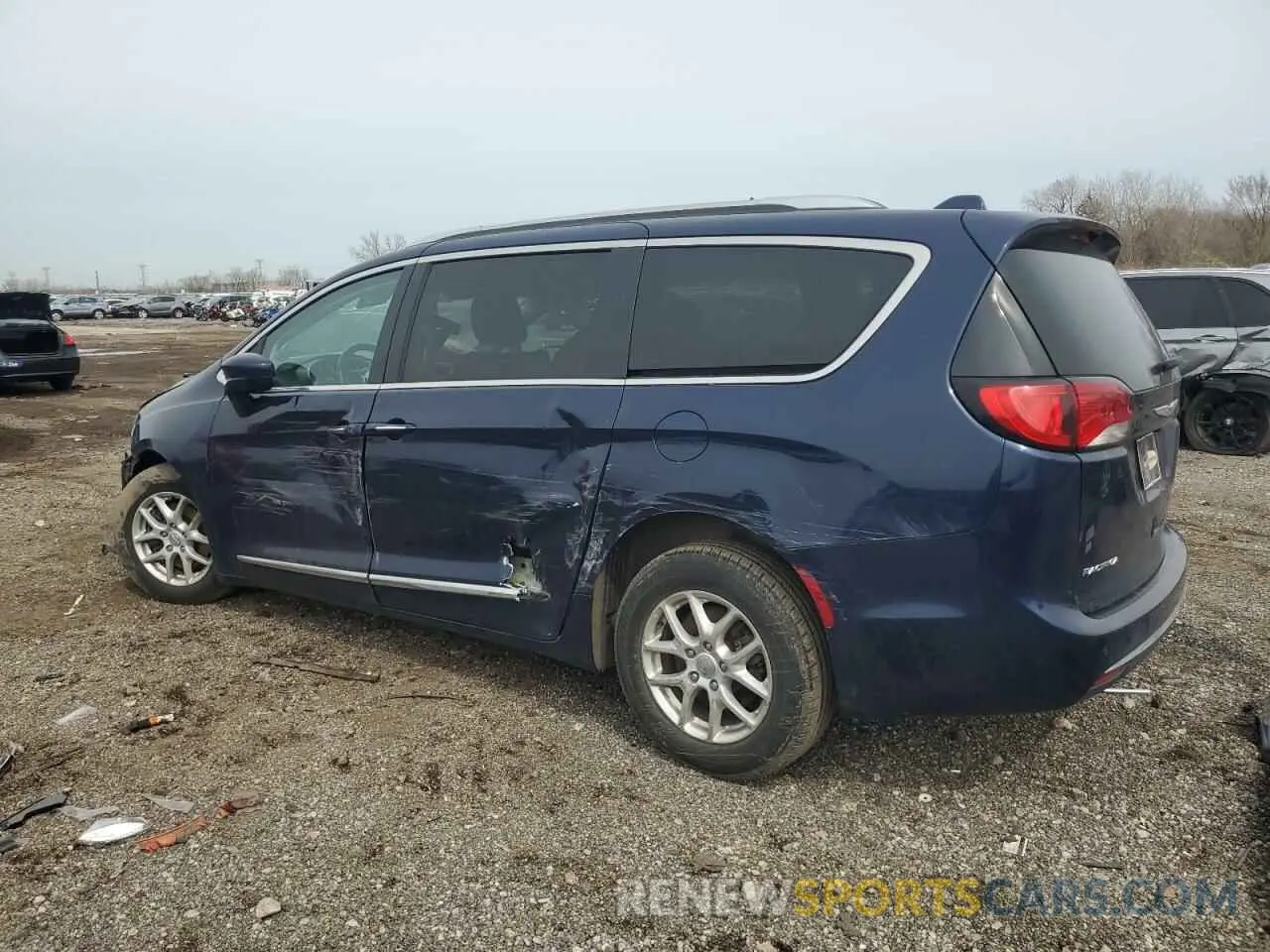 2 Photograph of a damaged car 2C4RC1BGXLR148021 CHRYSLER PACIFICA 2020