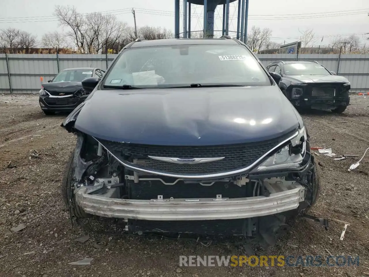 5 Photograph of a damaged car 2C4RC1BGXLR148021 CHRYSLER PACIFICA 2020