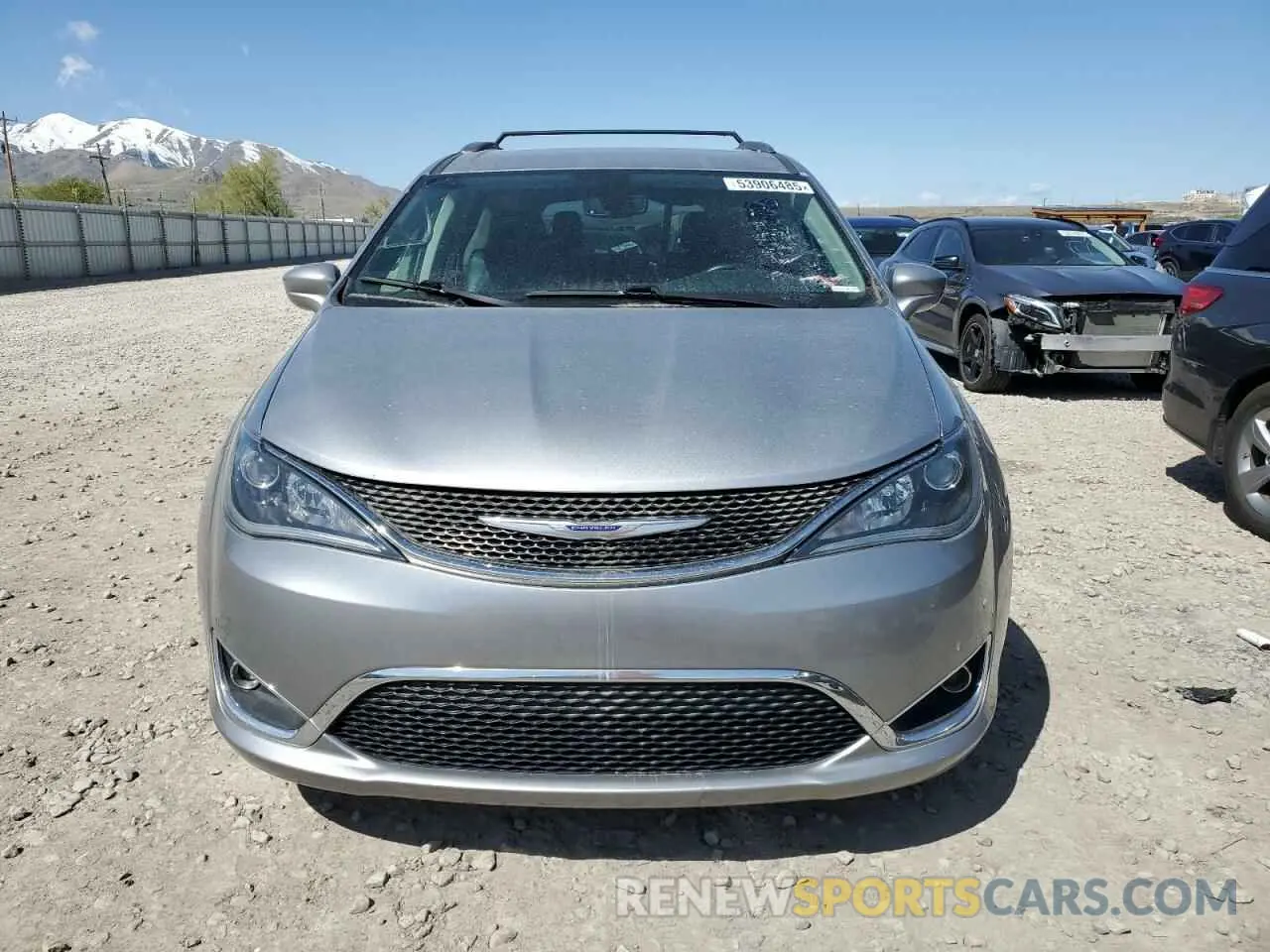 5 Photograph of a damaged car 2C4RC1BGXLR268658 CHRYSLER PACIFICA 2020