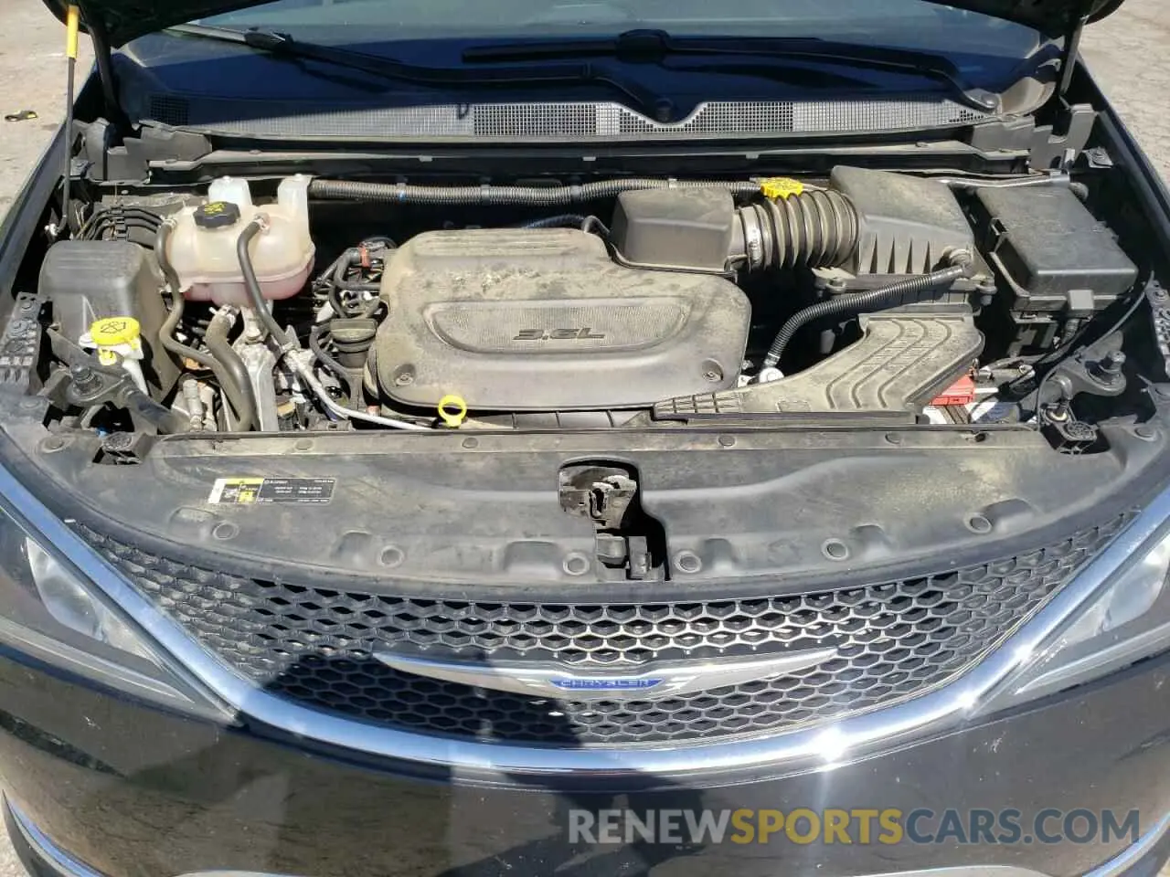 12 Photograph of a damaged car 2C4RC1BGXLR269583 CHRYSLER PACIFICA 2020