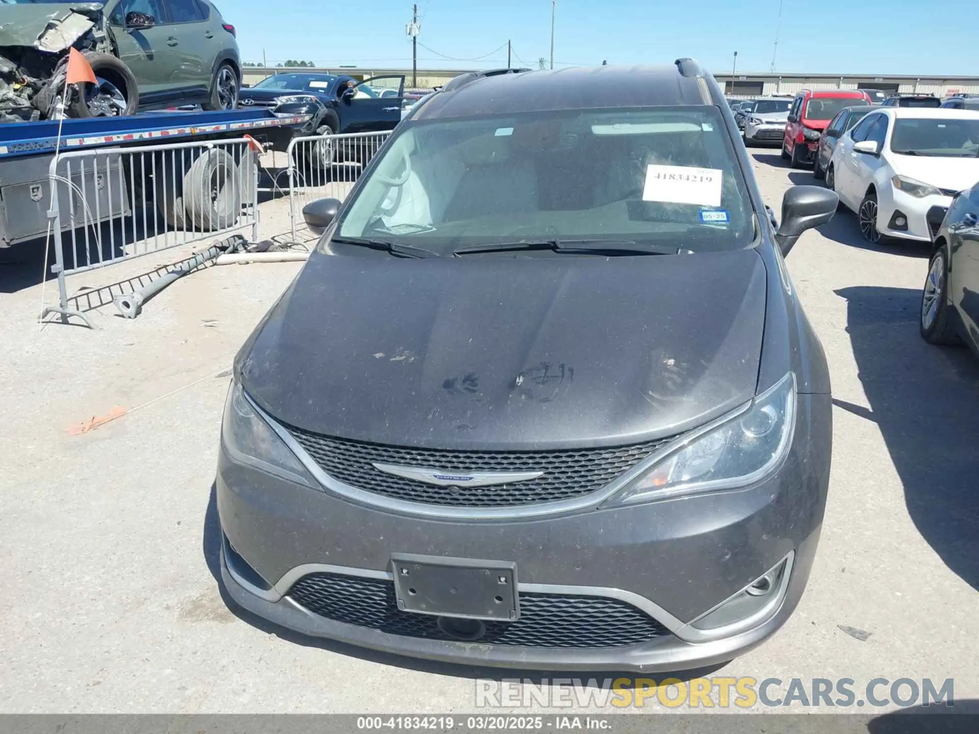 12 Photograph of a damaged car 2C4RC1EG3LR164881 CHRYSLER PACIFICA 2020