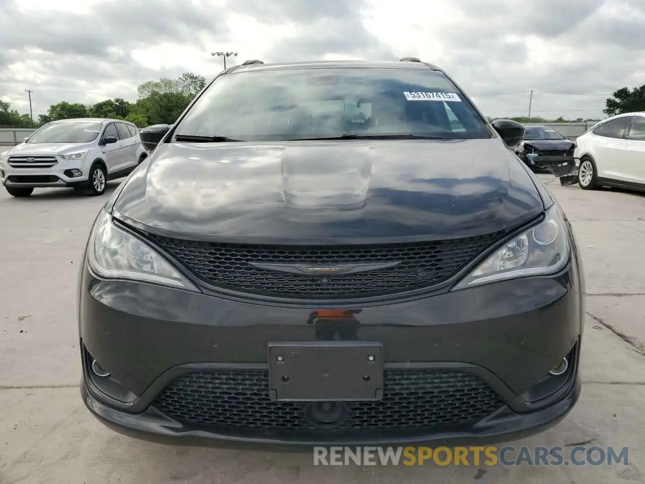 5 Photograph of a damaged car 2C4RC1EG3LR239594 CHRYSLER PACIFICA 2020