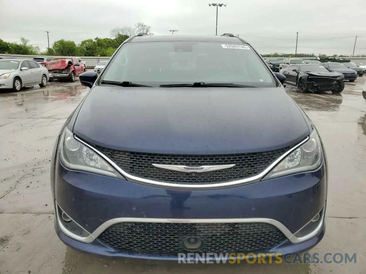 5 Photograph of a damaged car 2C4RC1EG5LR210260 CHRYSLER PACIFICA 2020
