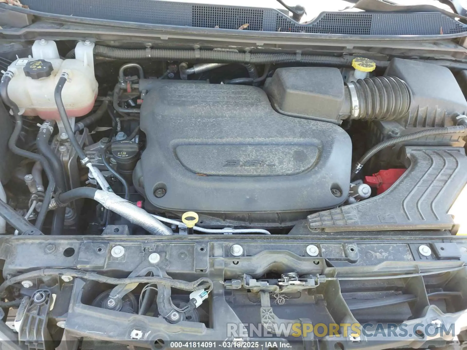 10 Photograph of a damaged car 2C4RC1EG6LR113360 CHRYSLER PACIFICA 2020