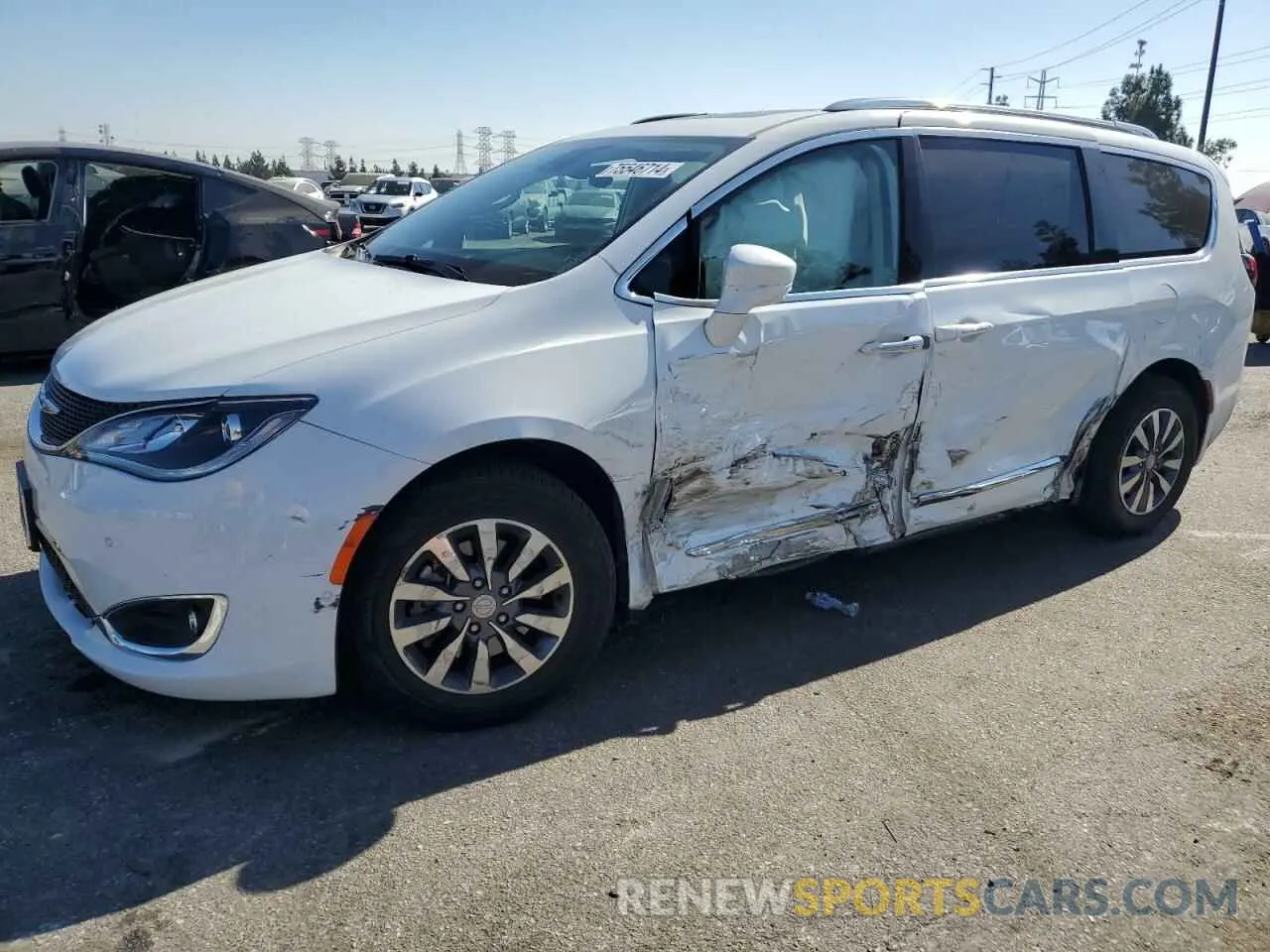 1 Photograph of a damaged car 2C4RC1EG7LR234320 CHRYSLER PACIFICA 2020
