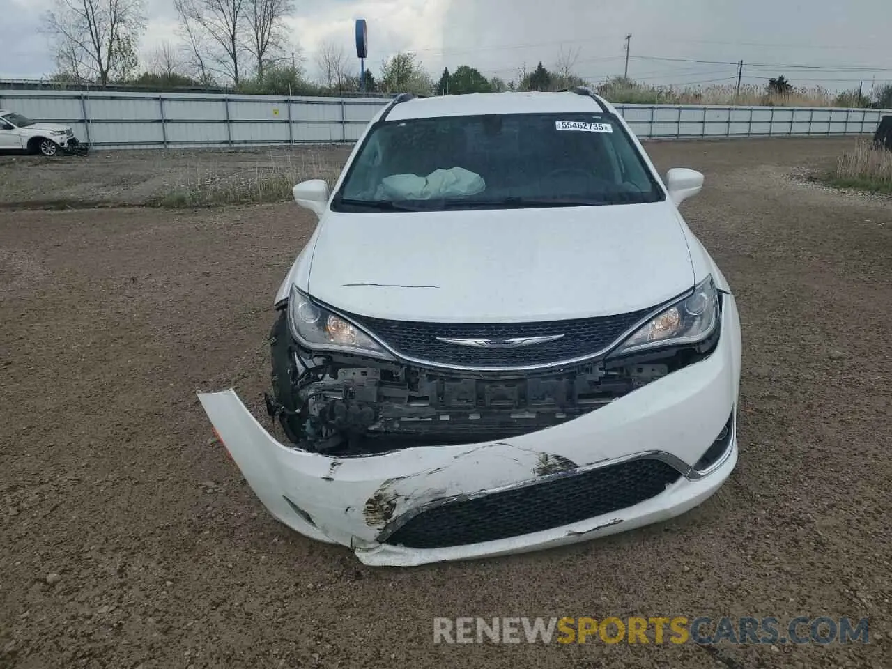 5 Photograph of a damaged car 2C4RC1EG8LR281047 CHRYSLER PACIFICA 2020