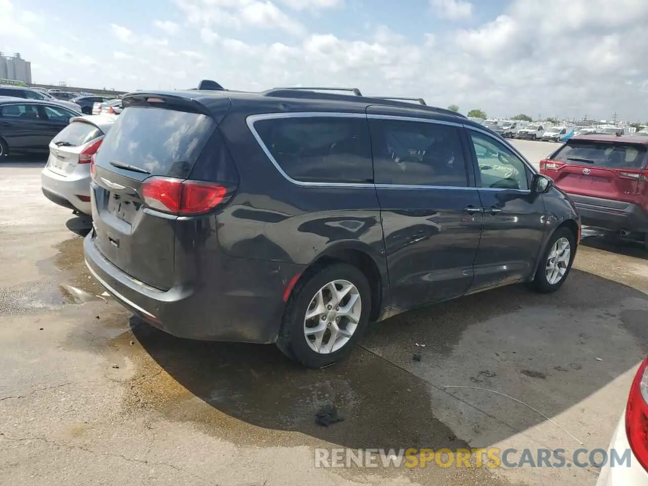 3 Photograph of a damaged car 2C4RC1FG1LR143364 CHRYSLER PACIFICA 2020