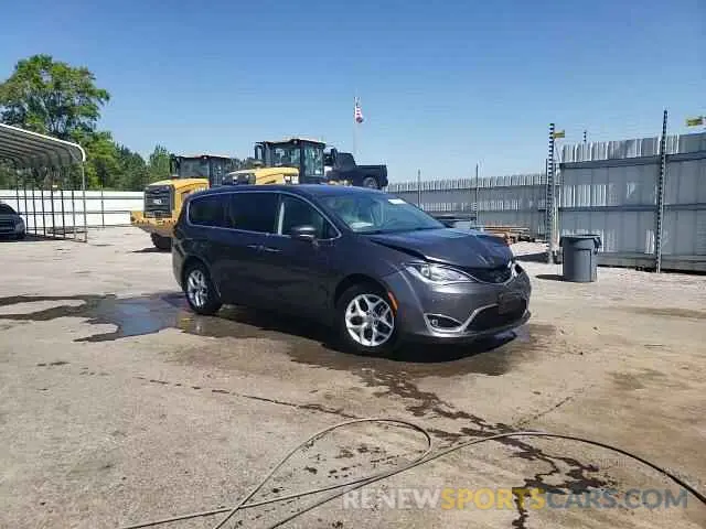 14 Photograph of a damaged car 2C4RC1FG1LR235770 CHRYSLER PACIFICA 2020