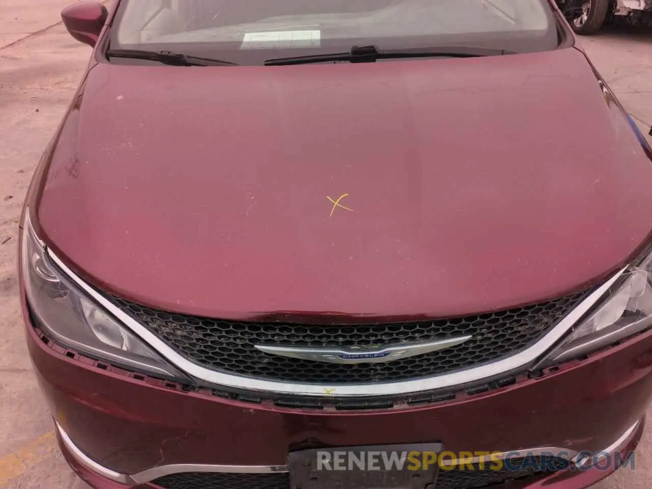 12 Photograph of a damaged car 2C4RC1FG2LR126900 CHRYSLER PACIFICA 2020