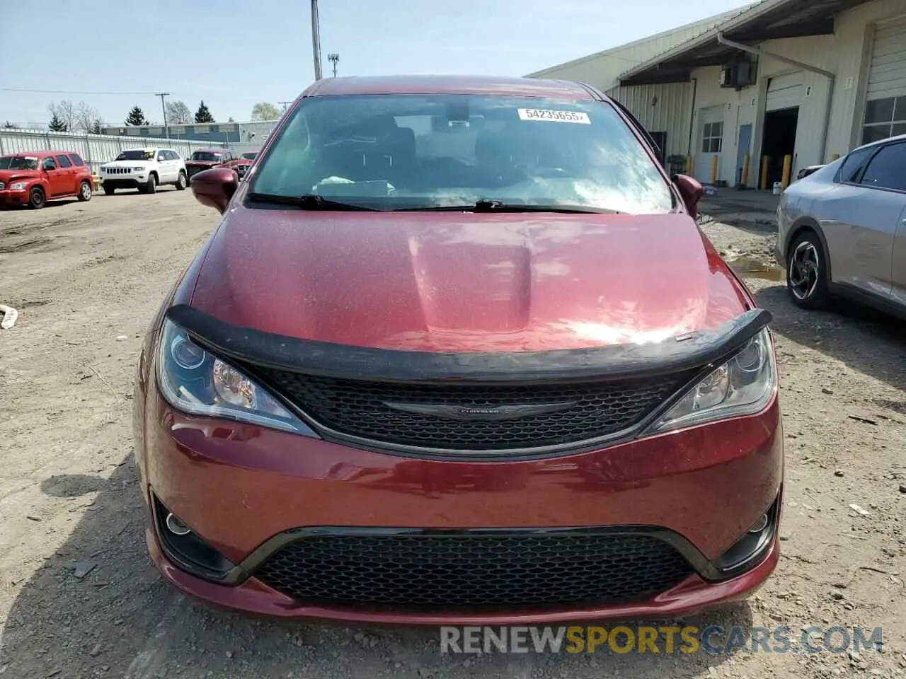 5 Photograph of a damaged car 2C4RC1FG2LR235891 CHRYSLER PACIFICA 2020
