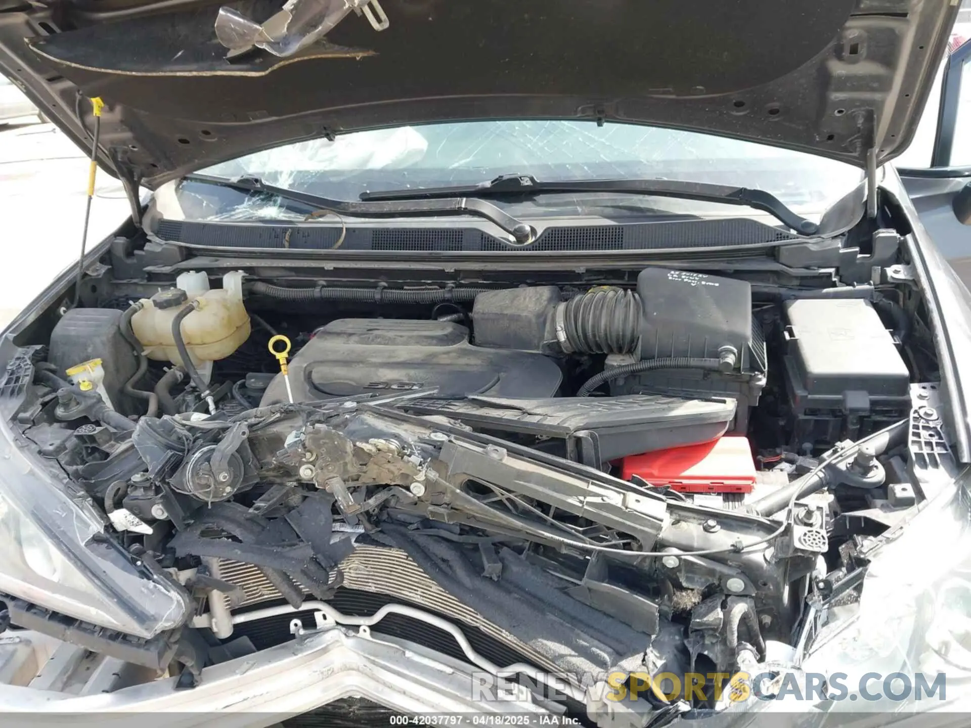 10 Photograph of a damaged car 2C4RC1FG3LR109958 CHRYSLER PACIFICA 2020
